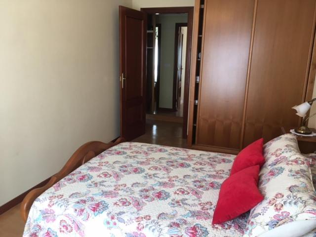 Apartamento Delia Cangas de Onís Exterior foto